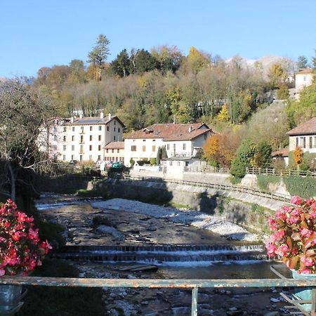 Pelmo Lägenhet Belluno Exteriör bild