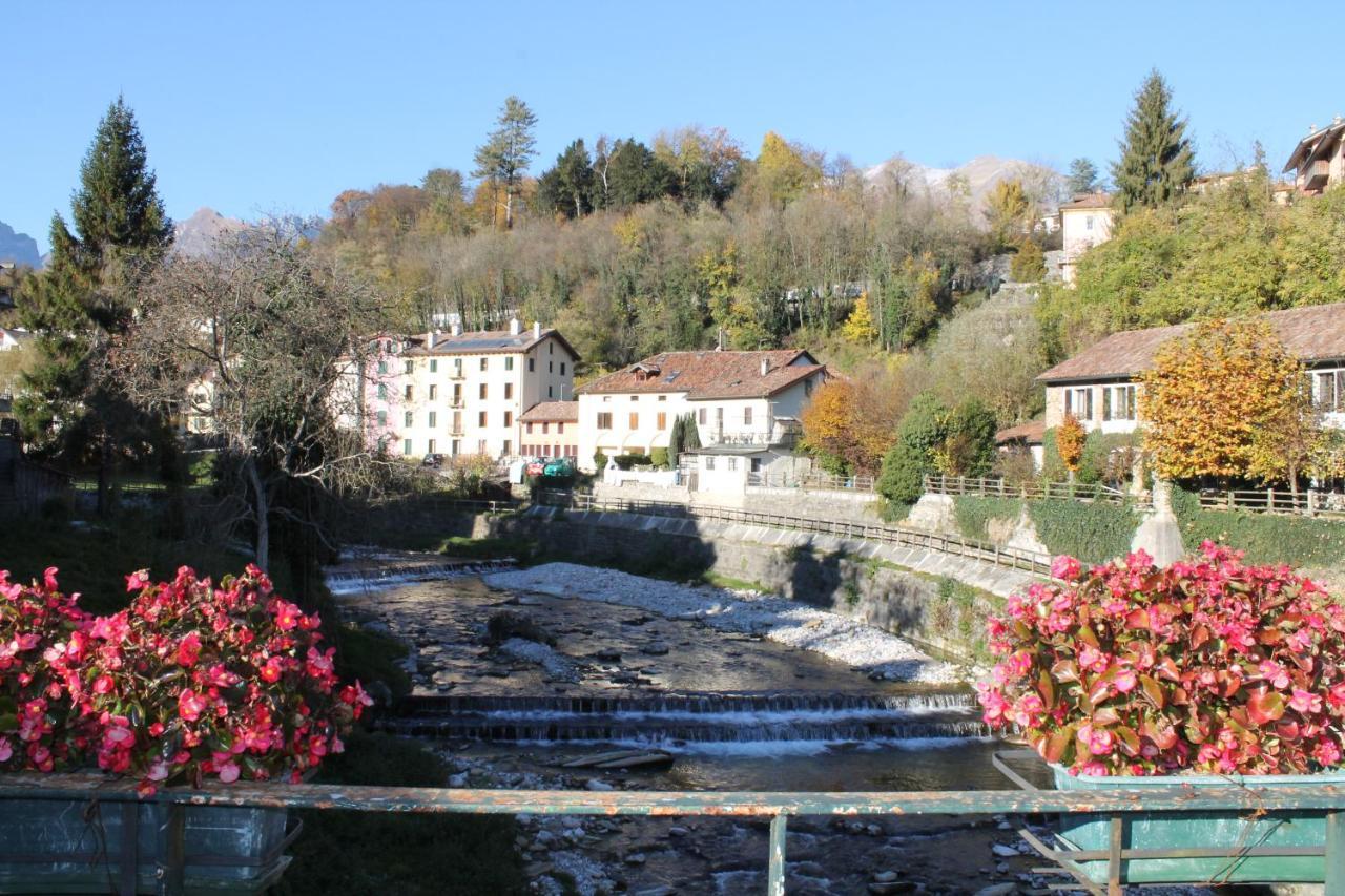 Pelmo Lägenhet Belluno Exteriör bild